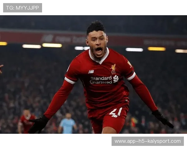 张伯伦转会凯尔特人，结束利物浦生涯